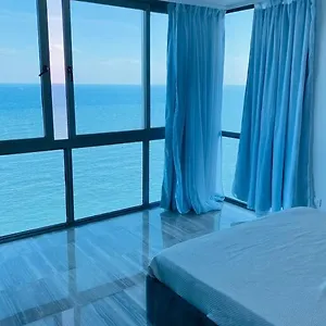 https://apt-habitacion-privada-con-vista-al-mar-ambar-malecon.santodomingobesthotels.com